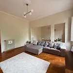 Apartamento Stylish 3-bedroom In Prestigious