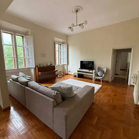 Stylish 3-bedroom In Prestigious Apartamento Florencia