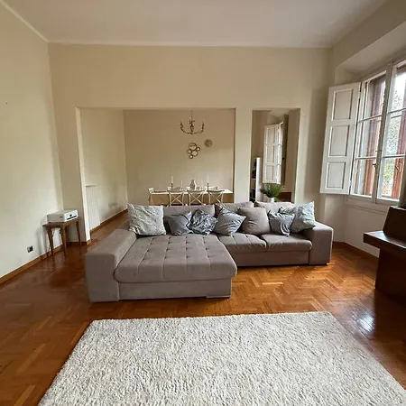 Apartament Stylish 3-bedroom In Prestigious