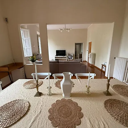 Stylish 3-bedroom In Prestigious